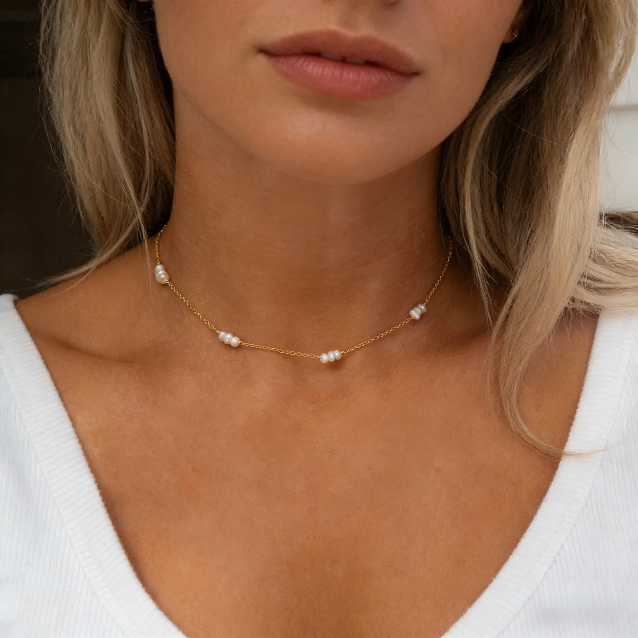 Ariana Pearl Necklace