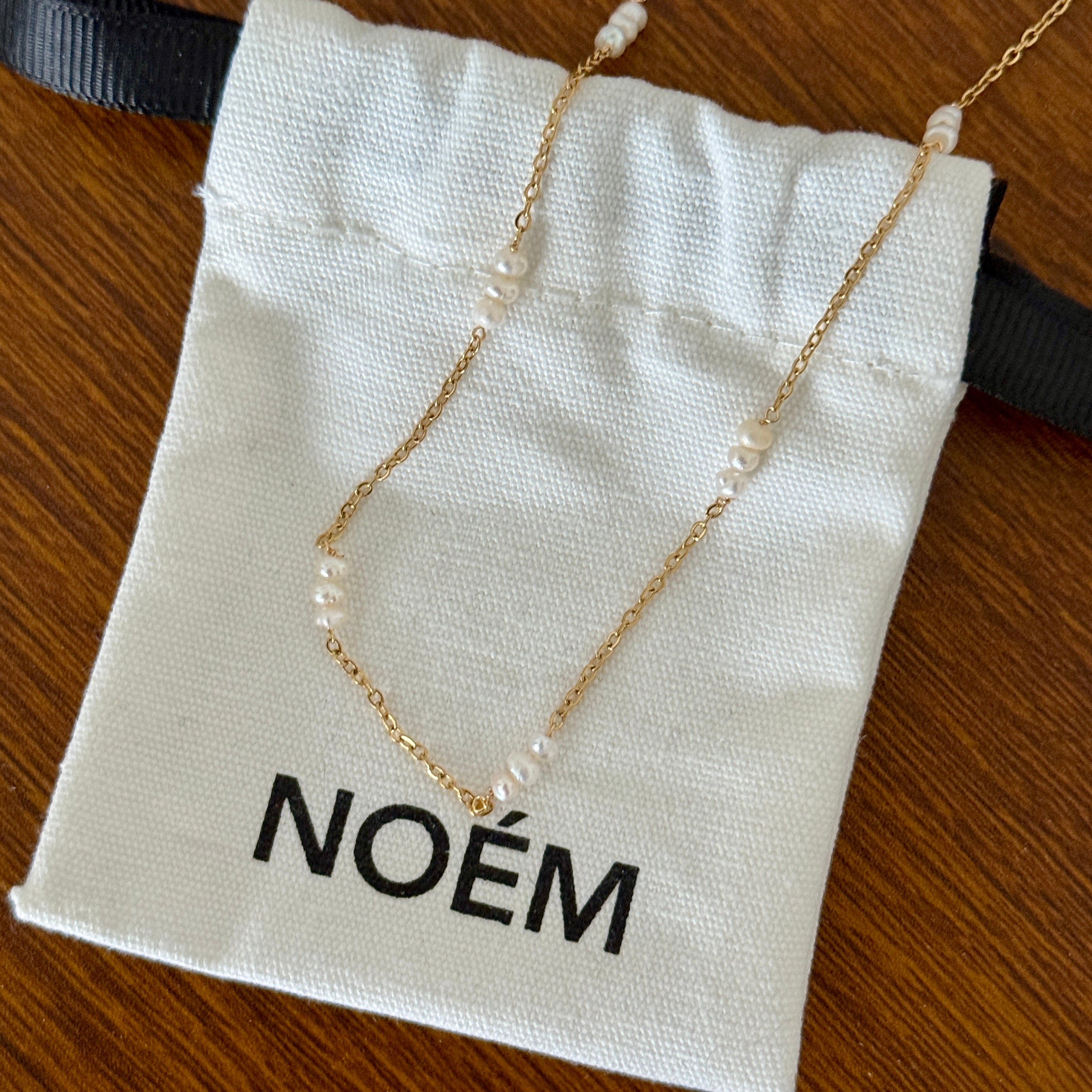 Ariana Pearl Necklace