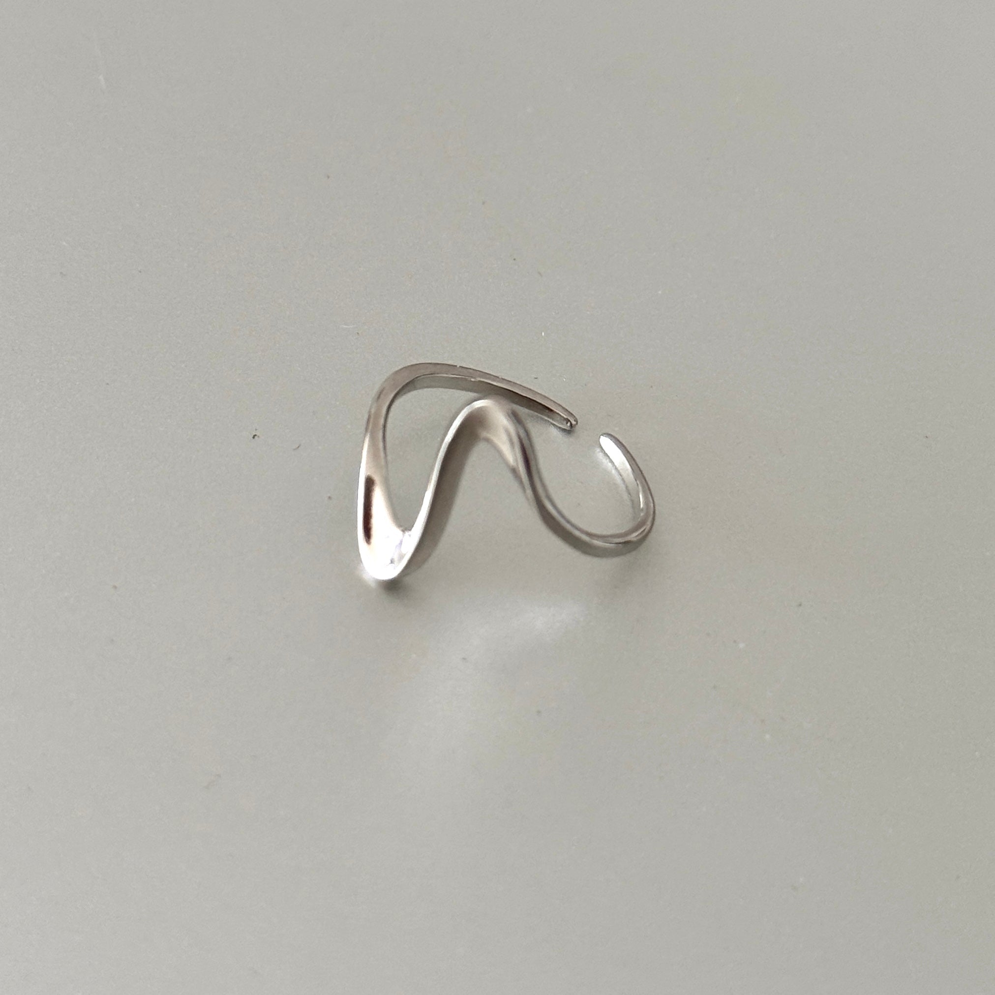 Piper Wave Ring