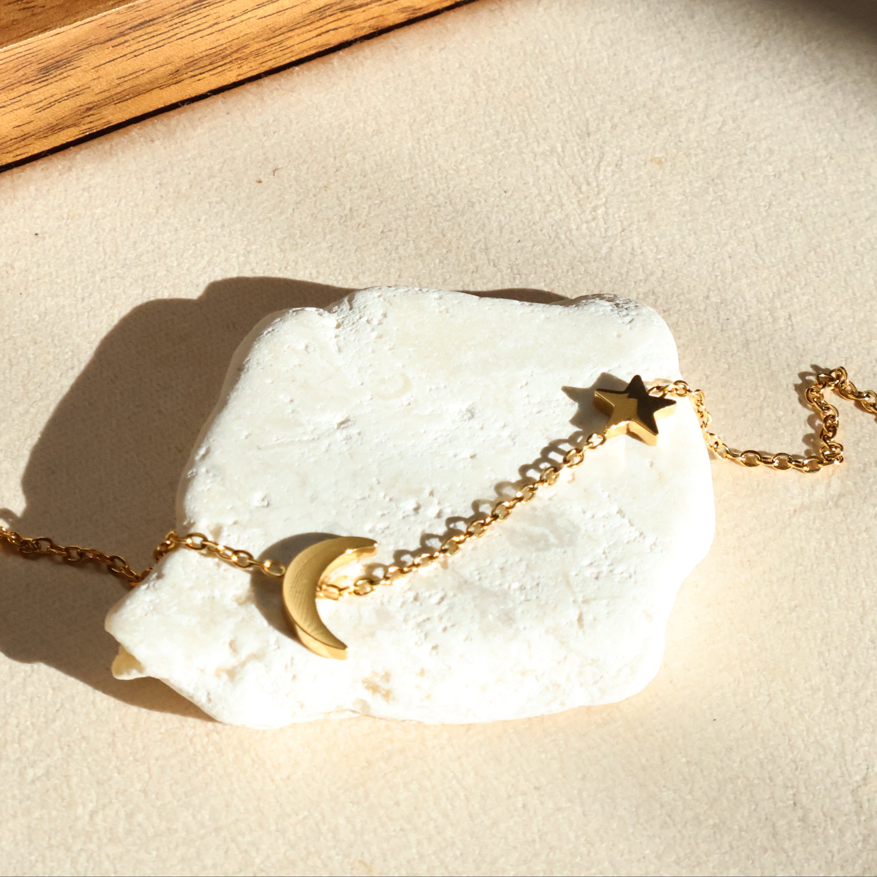 Detailed shot of Thea bracelet's clasp and chain, emphasizing the quality craftsmanship