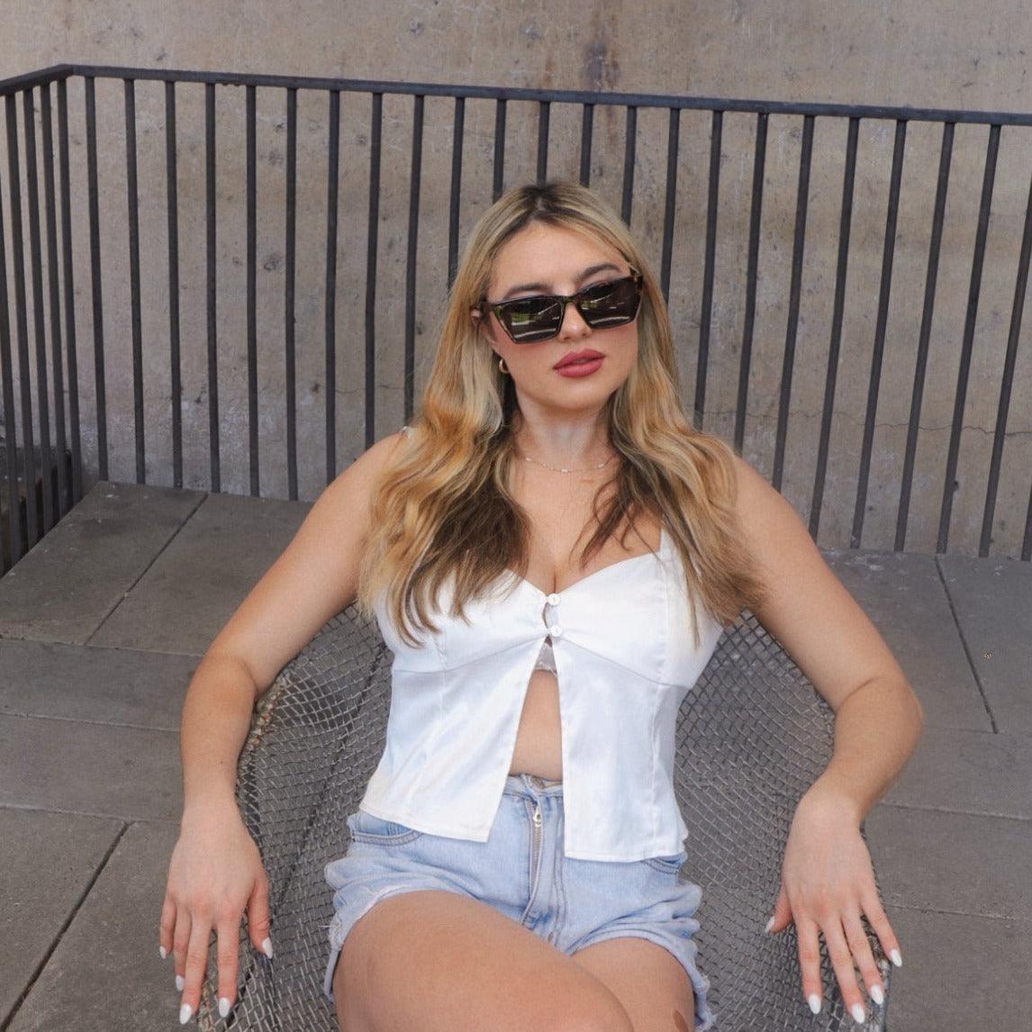 Stylish and Trendy Sunglasses for Men and Women - UV Protection polarised Eyewear for Fashion Enthusiasts