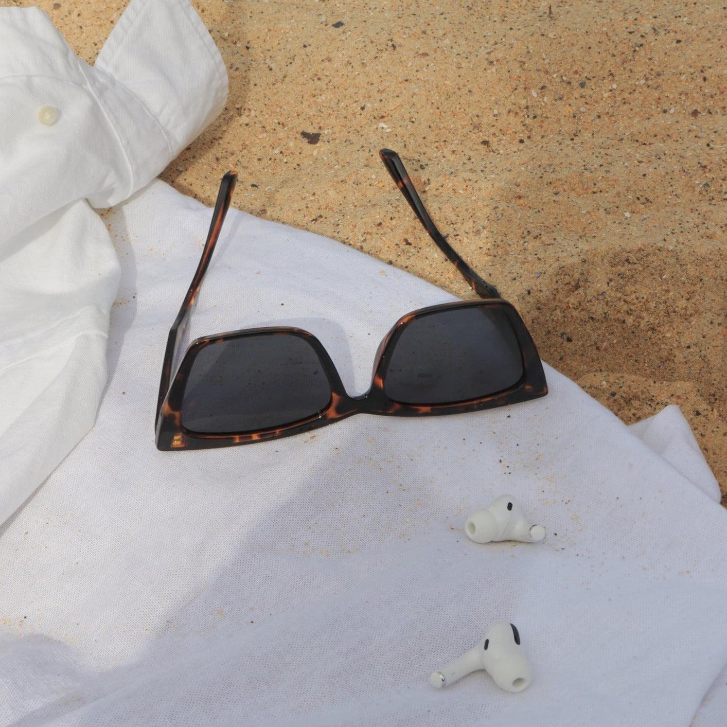 Stylish and Trendy Sunglasses for Men and Women - UV Protection polarised Eyewear for Fashion Enthusiasts